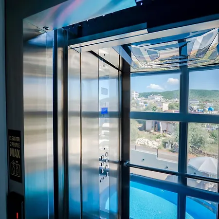Vullkan Hotel 4*